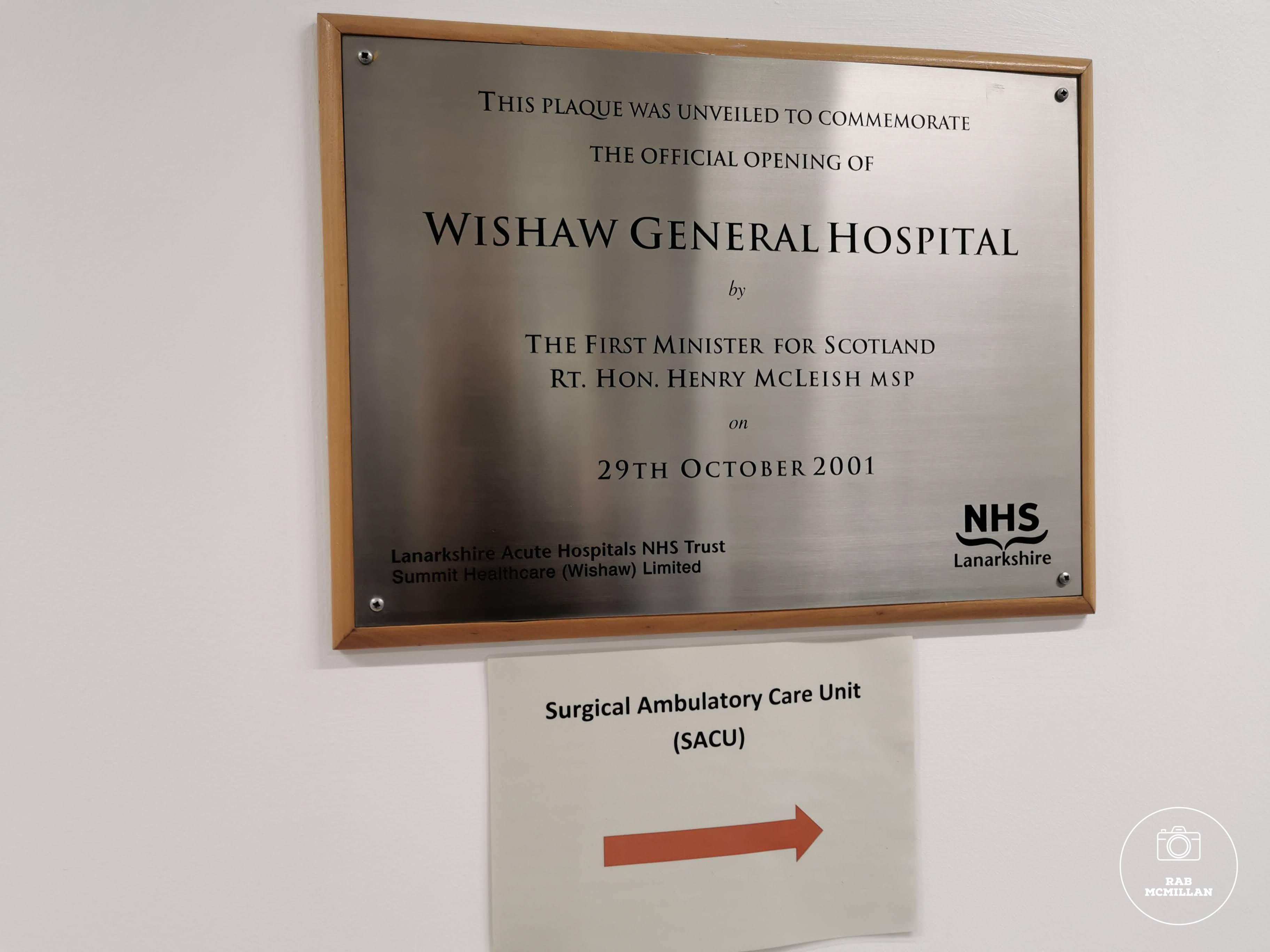 Plaque to commemorate the opening of Wishaw General Hospital in 2001, photo from 2022.