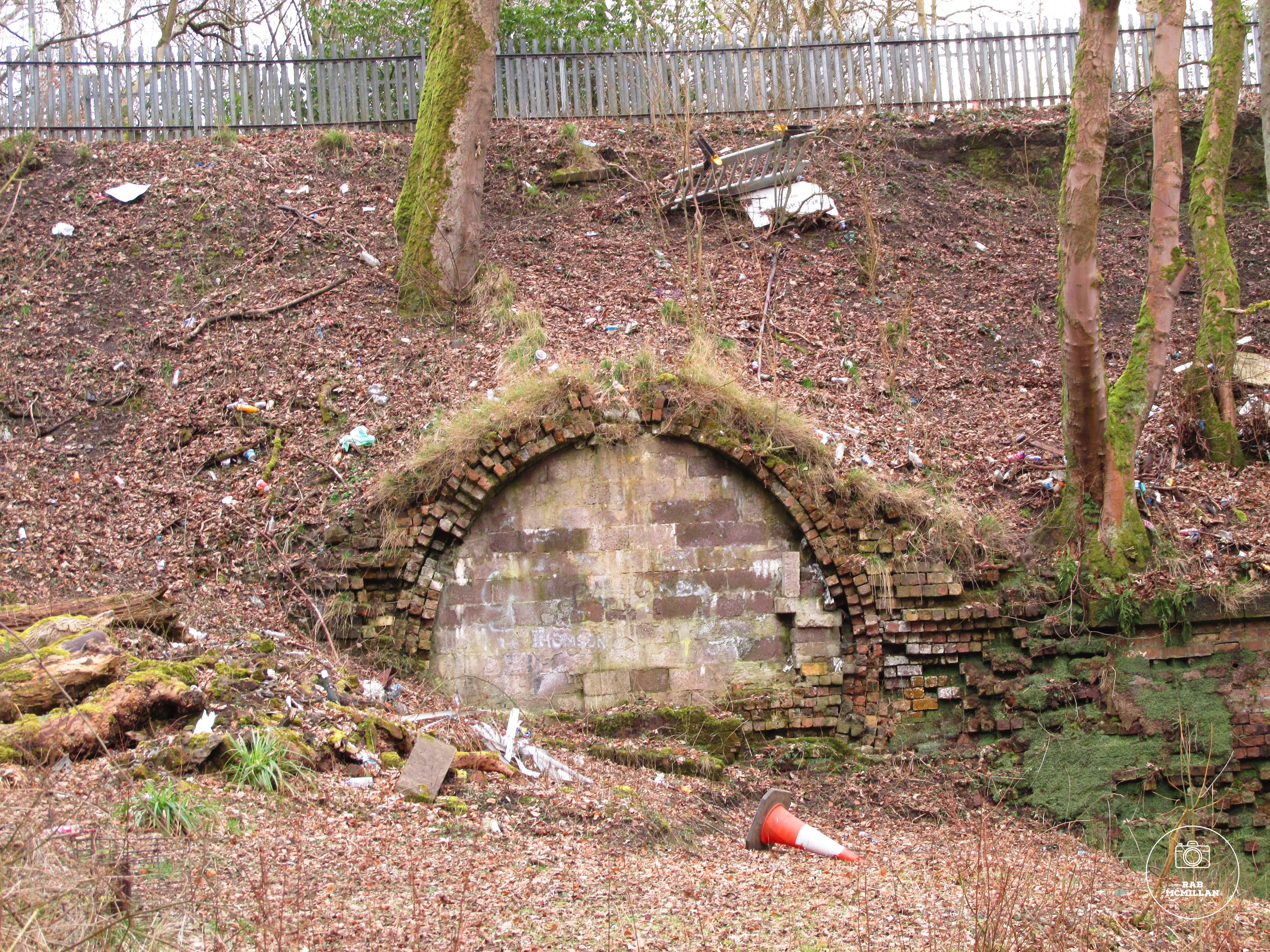Tunnel under the old Avenue to Coltness House, Wishaw, 2018.