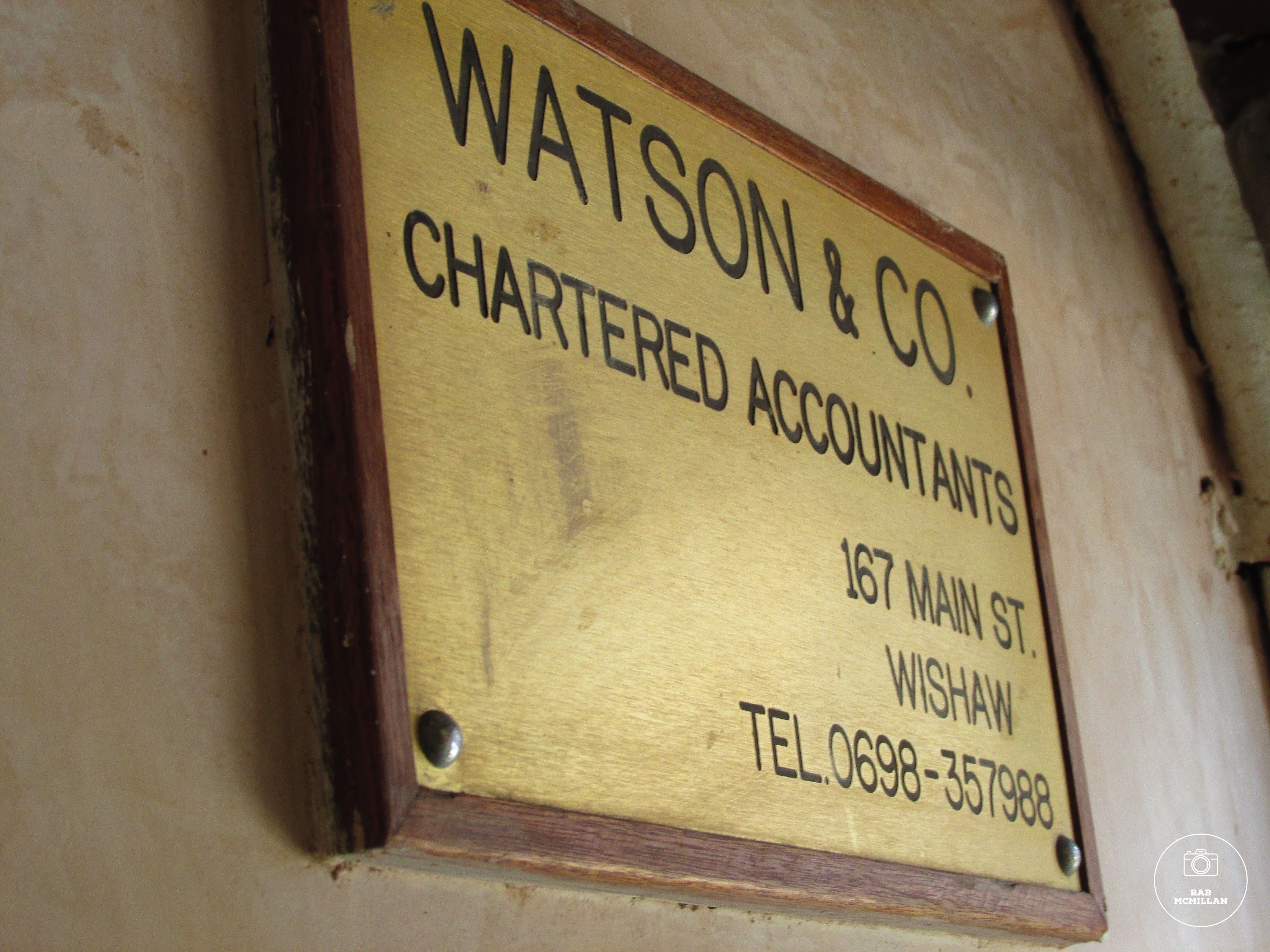 Old sign, Watson & Co, Chartered Accountants, Main Street, Wishaw. 2018.