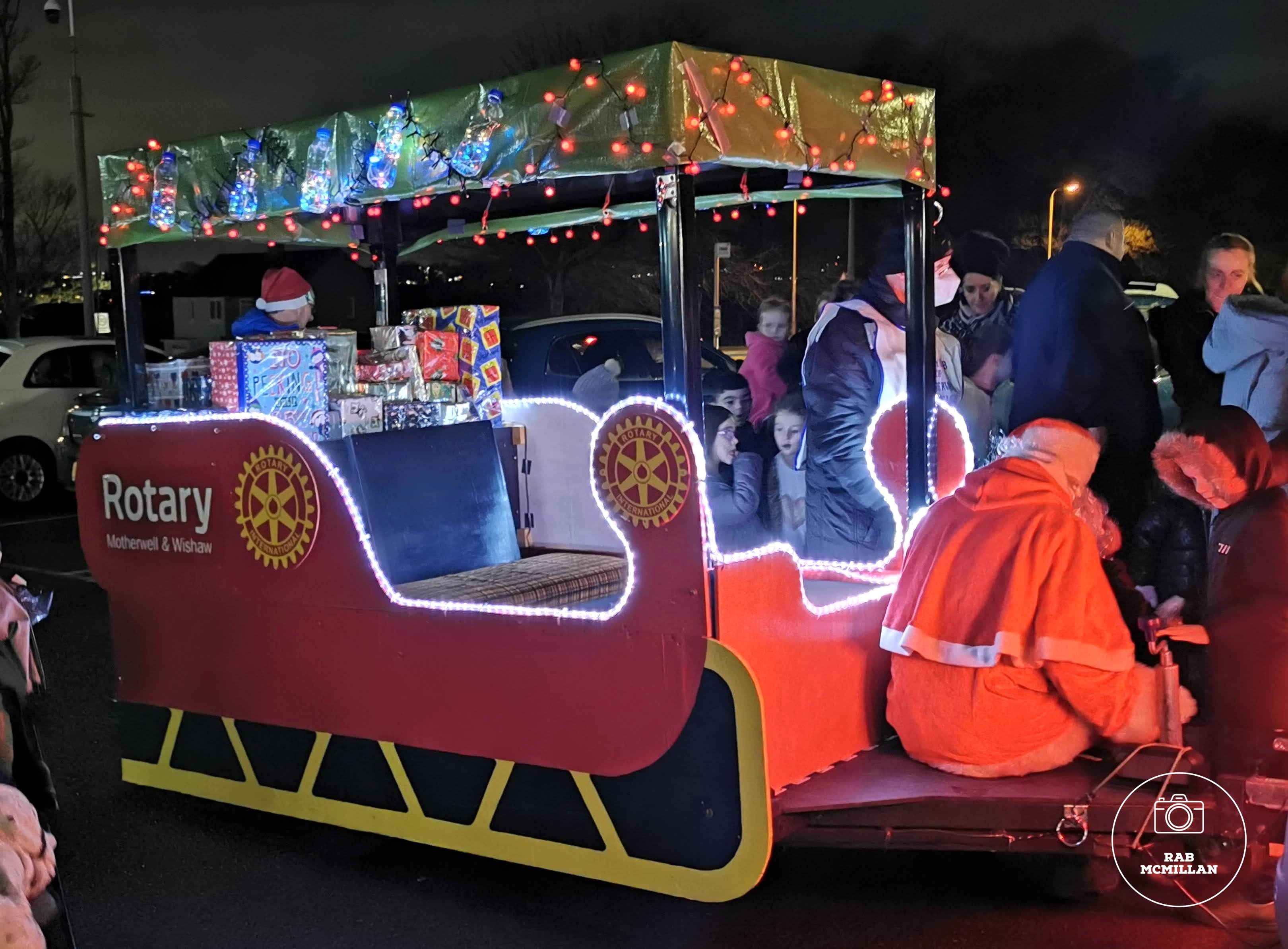 Santa and Sleigh, Motherwell & Wishaw Rotary, Coltness, Wishaw, Christmas, 2021.