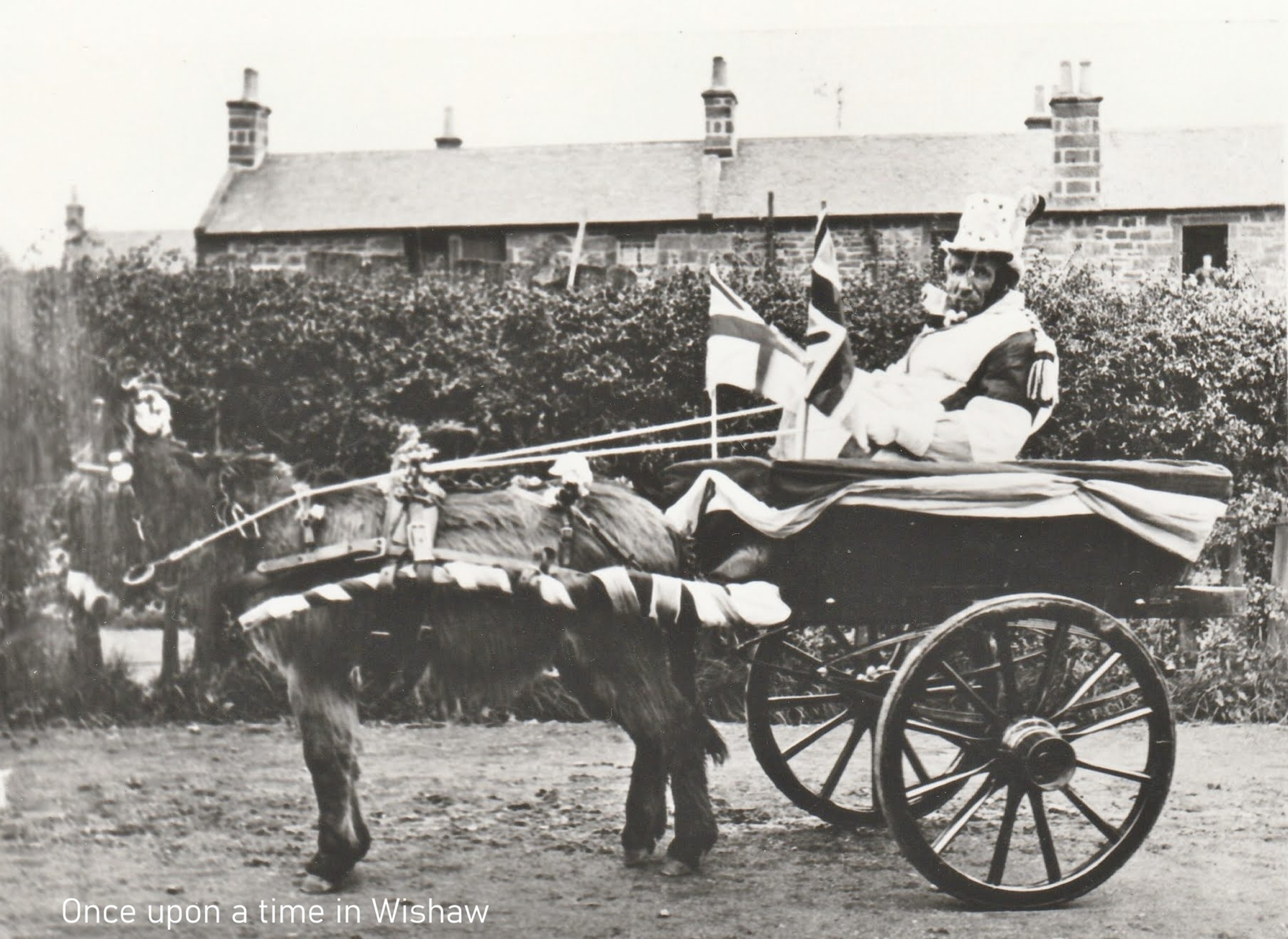 Wishaw character Stookie Mattha. In the early 1900's women used "Stucco" to whiten their front door steps and he sold them it, hence his nickname.