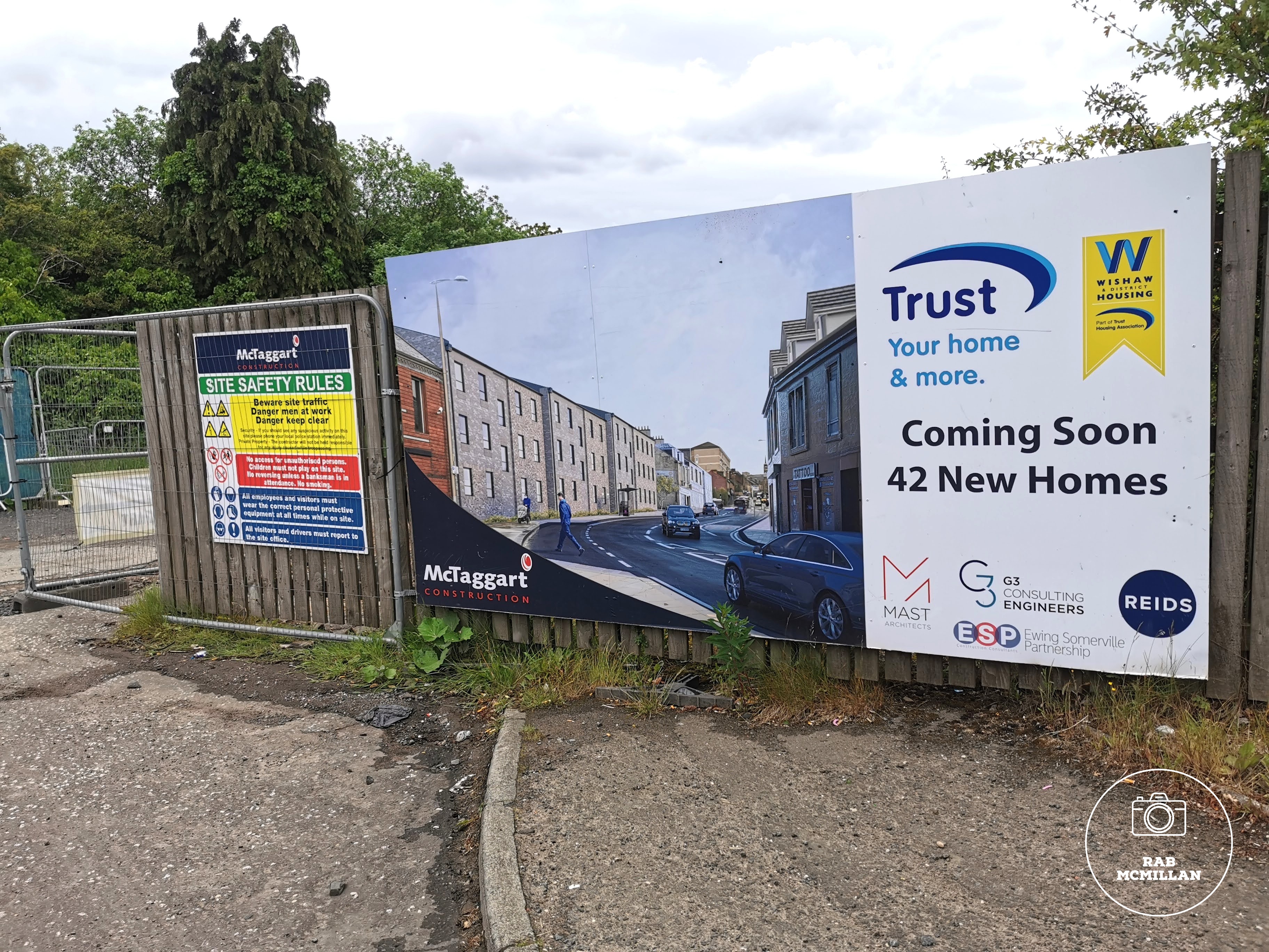 New Flats coming to Main Street, West Cross, Wishaw, 2022.