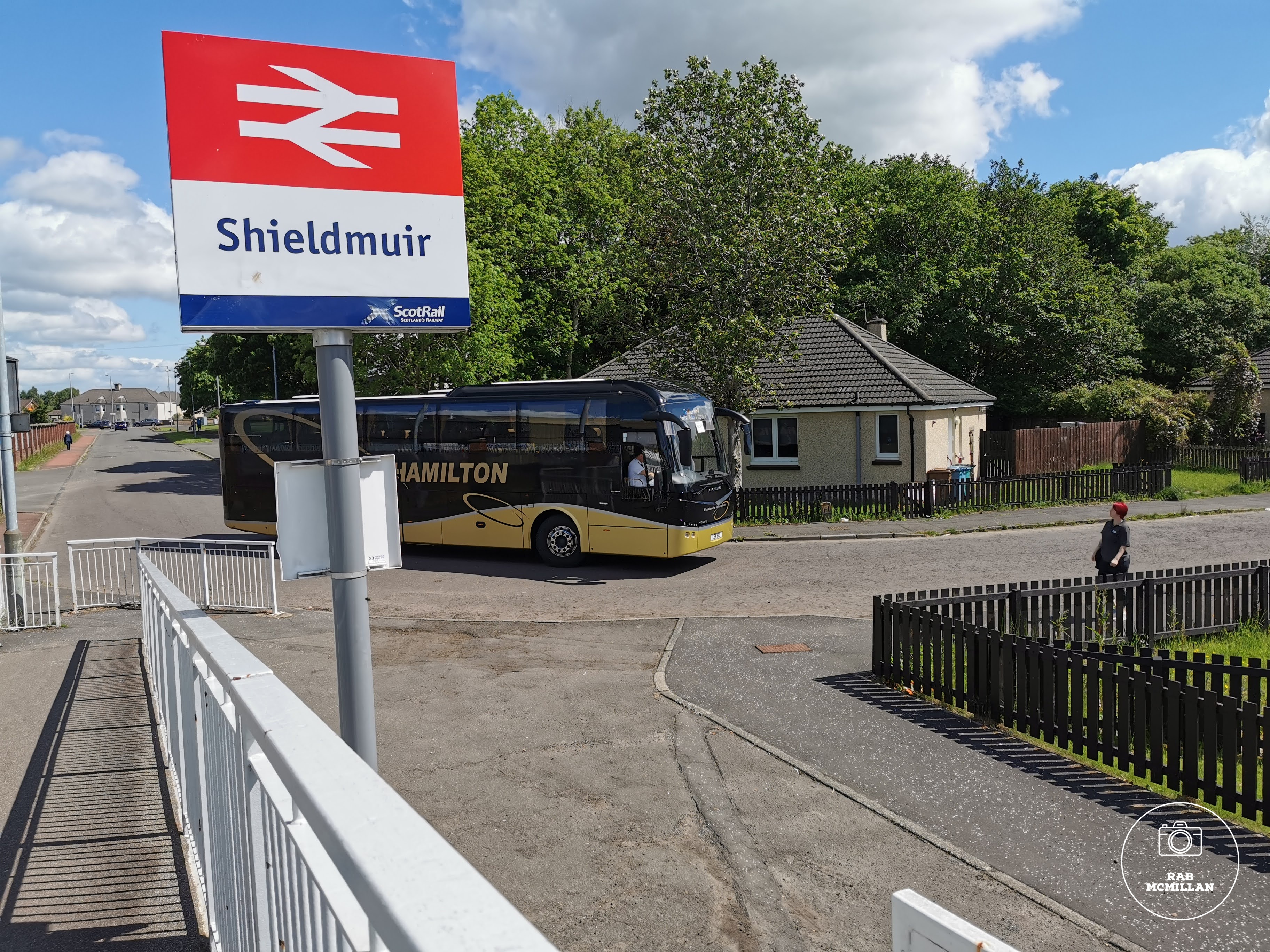 Parks of Hamilton Coach, turning into Kimberley Street at Shieldmuir Station, Craigneuk, Wishaw, 2021.