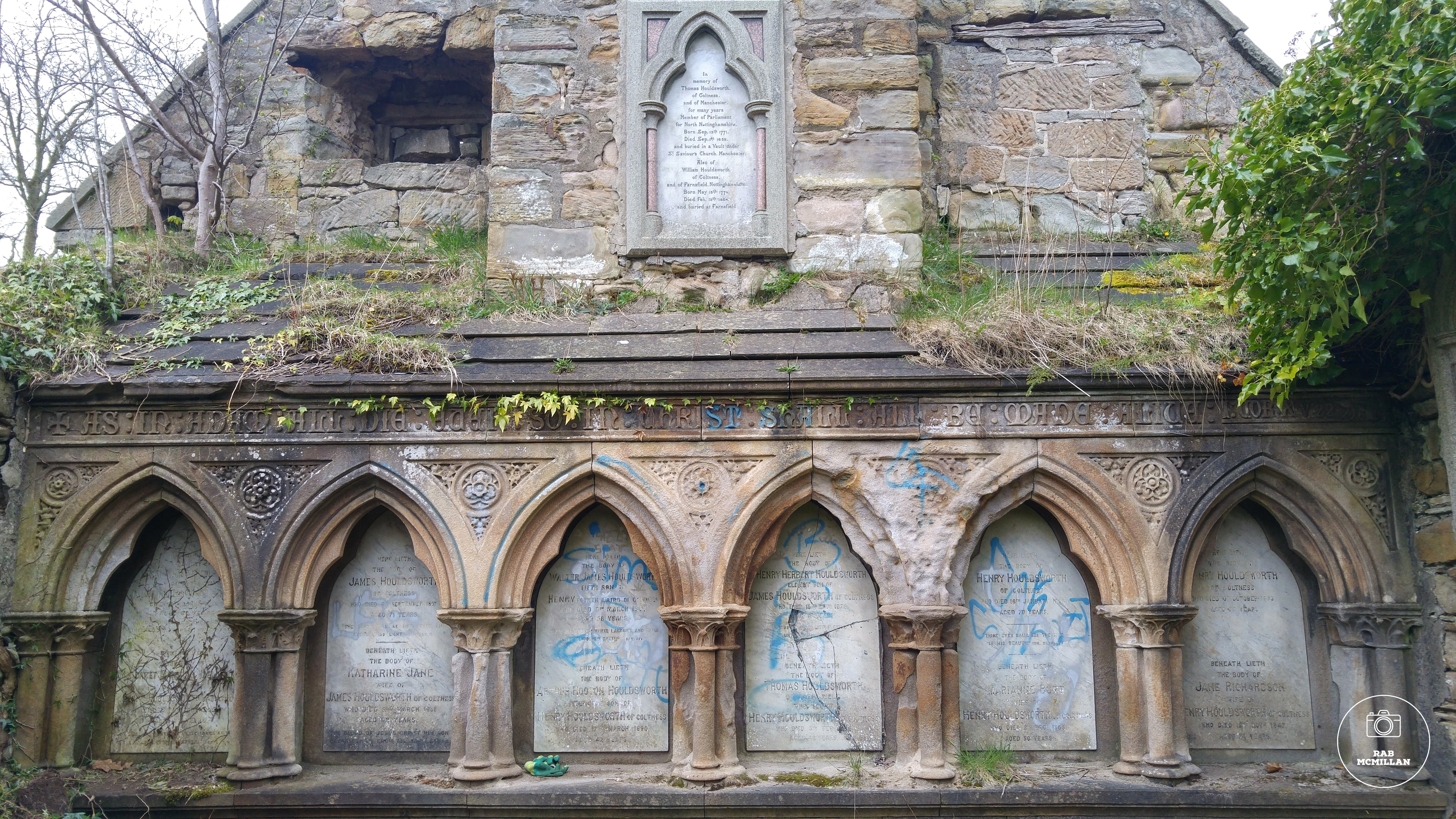 Houldsworth Family Vault, Cambusnethan Auld Kirk, Wishaw, 2016.