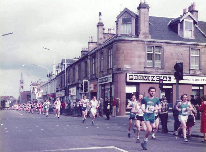 Marathon, Wishaw Cross, 1984. Courtesy of Alison Alder.