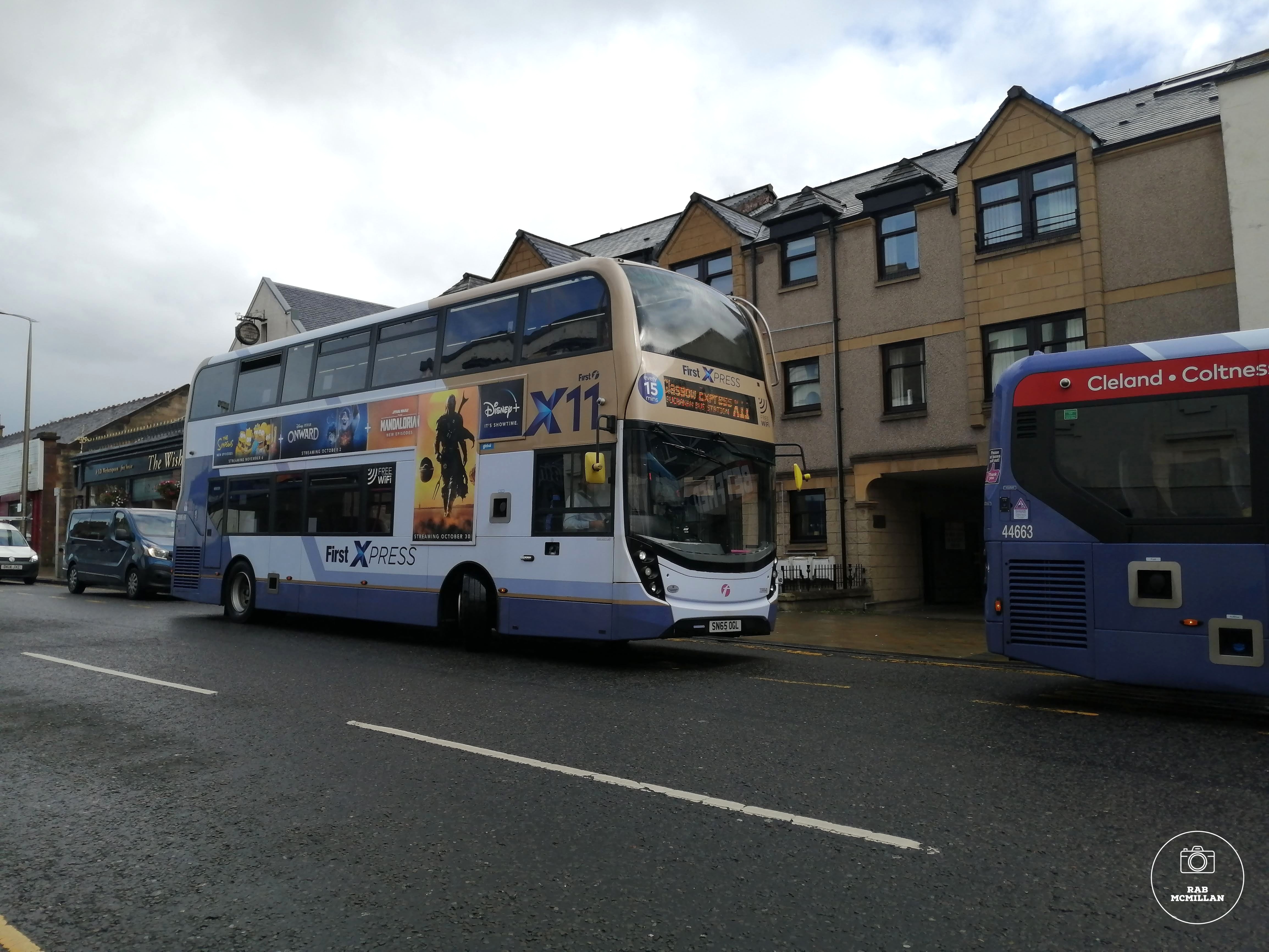 First Bus Glasgow Express, Kirk Road, Wishaw, 2020,