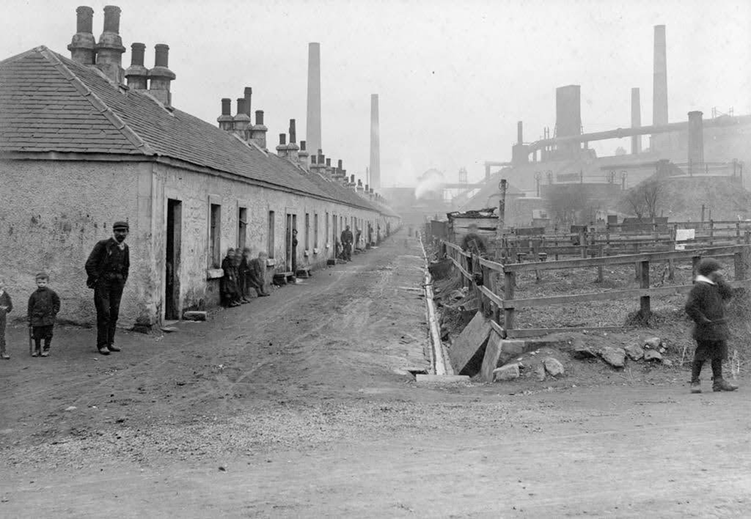 Burnside Row, a.k.a. Furnace Row, Newmains, Wishaw, early 1900's.