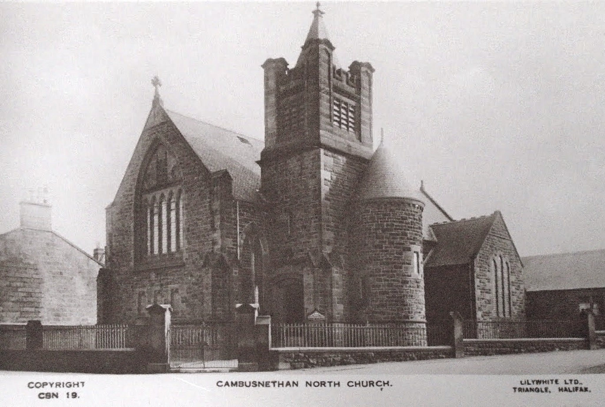 Old Postcard, Cambusnethan North Church, Wishaw.