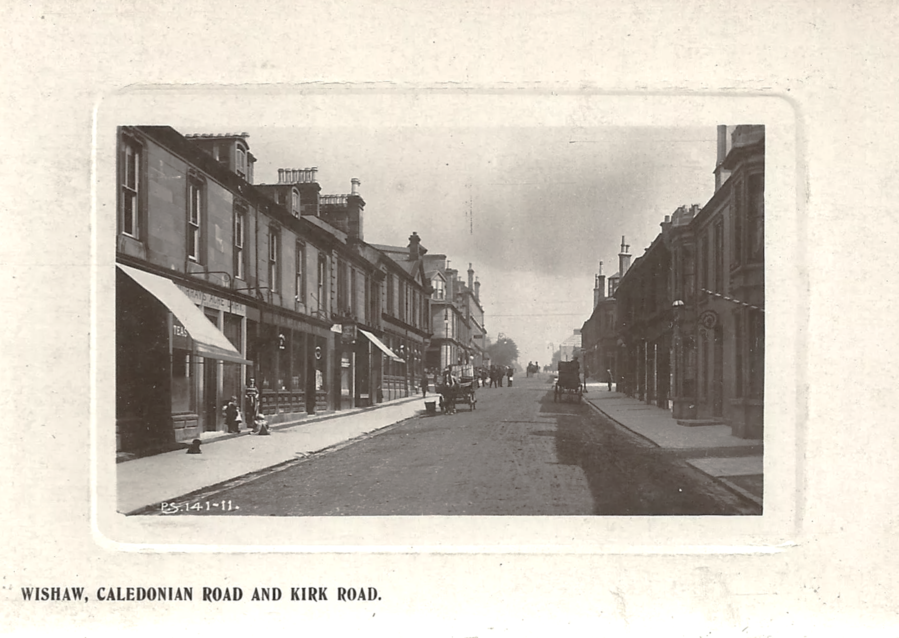 Caledonian Road looking through the Cross to Kirk Road, Wishaw, early 1900's.