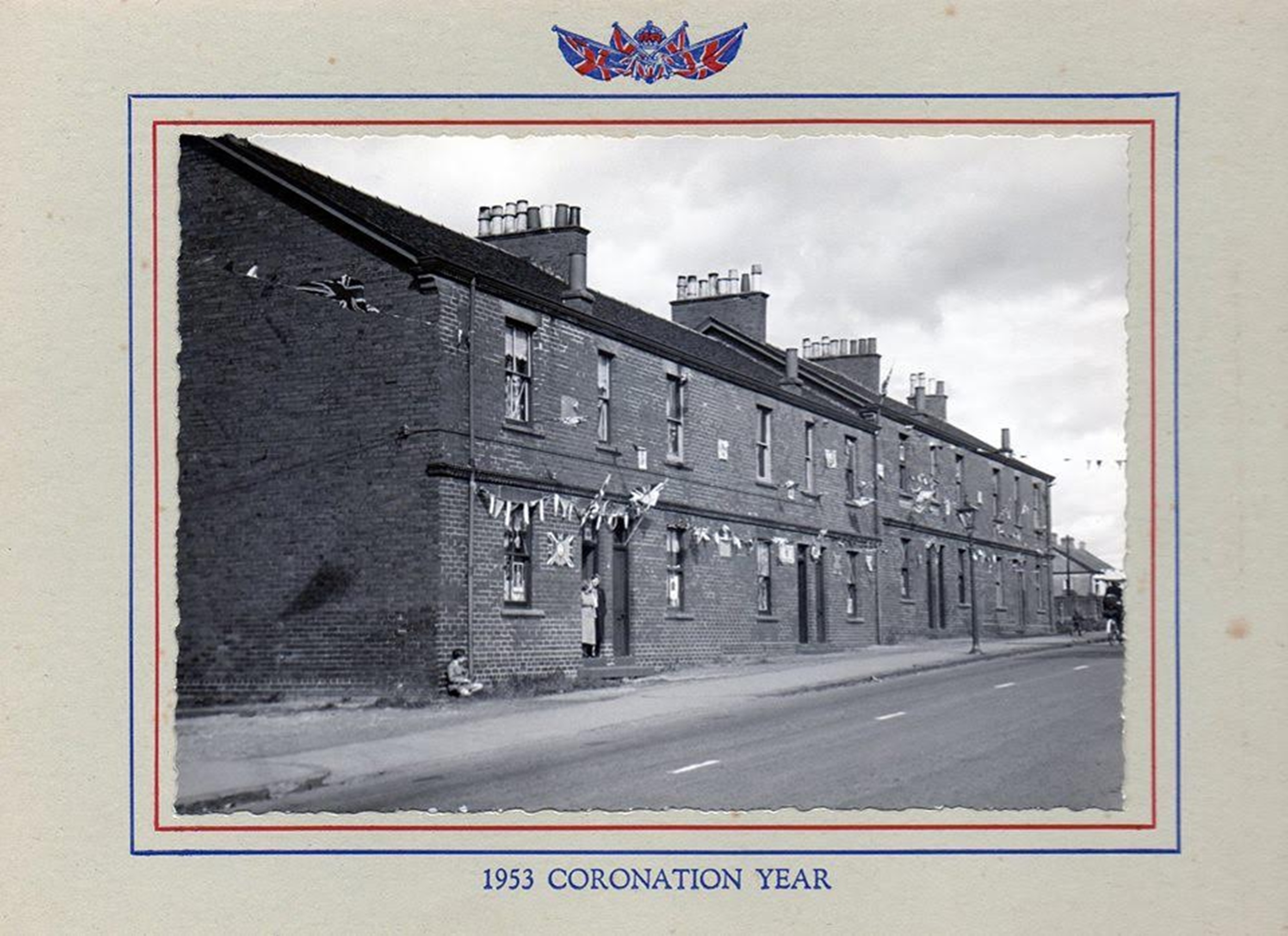 Pather Buildings between Gowkthrapple and Overtown, Wishaw, 1953. Courtesy of Karen Wilson.